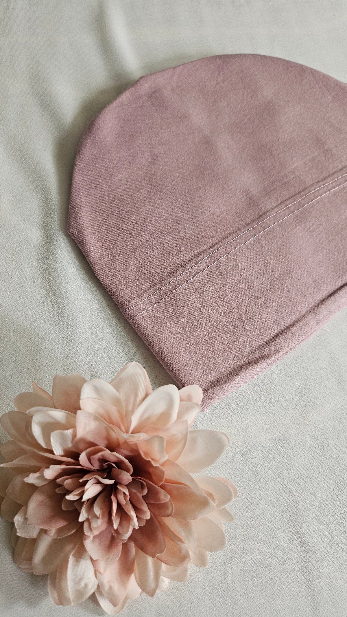 Under-scarf bonnet
