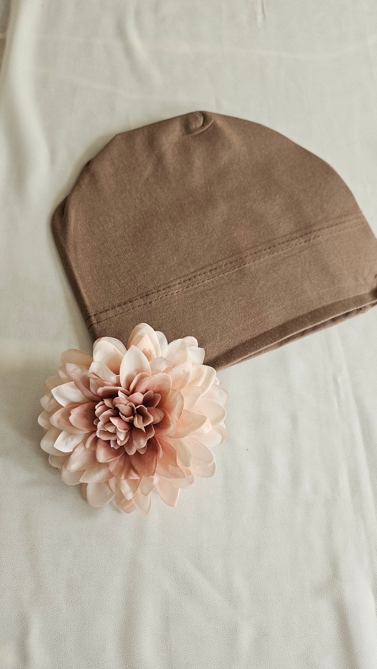 Under-scarf bonnet